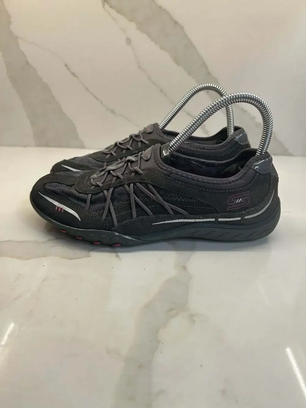 Skechers Women's Relaxed Fit (Size: 8)